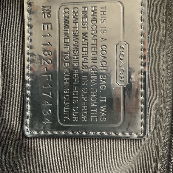 Authentic Coach handbag - Picture 7 of 7